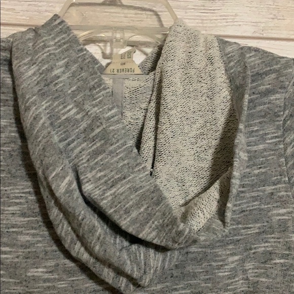 Gray Forever 21 boys gray hoodie - Picture 4 of 5